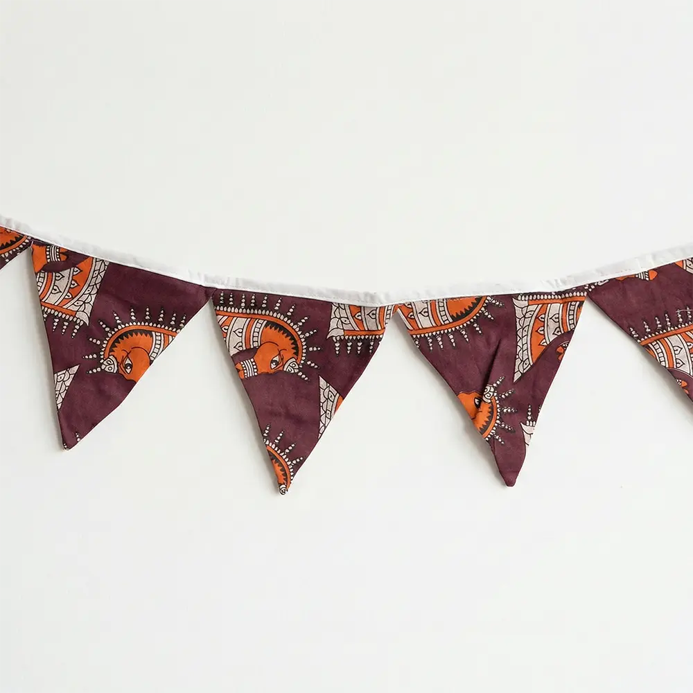 Upcycled Fabric Pennant – Cloth Pataka Dark Brown with Horse Print