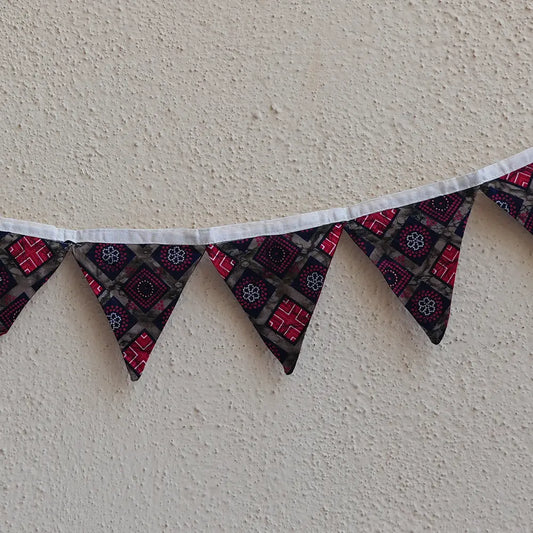 Upcycled Fabric Pennant – Cloth Pataka Black with Geometrical Print design